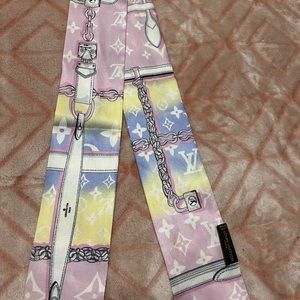 Colorfulhead bag wrap